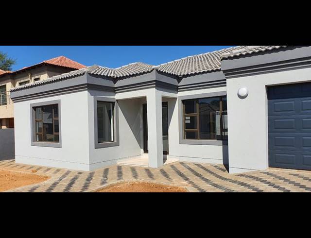 3 BEDROOM HOUSE FOR SALE IN THE ORCHARDS